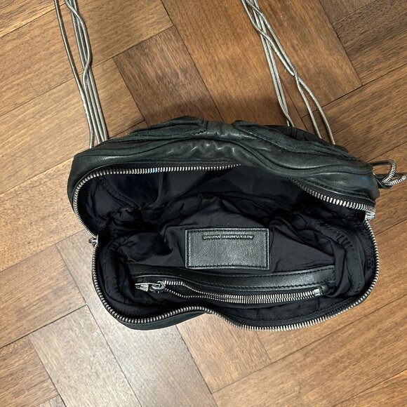 Alexander Wang Brenda Black Leather Crossbody w Chain Hardware - Picture 4 of 4